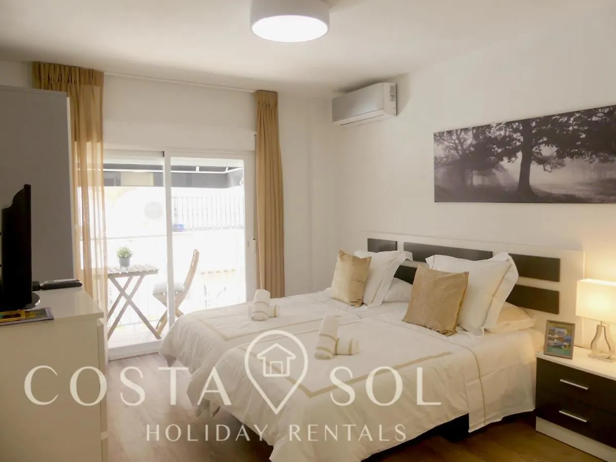 Apartment La Carihuela Torremolinos - Studio 2- Costa Sol Holiday Rentals